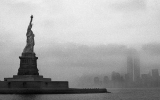 Statue of liberty foggy day - a foggy day free wallpaper