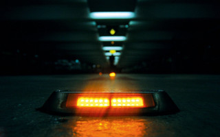 Street light night tunnel blurry - les automatiste free wallpaper
