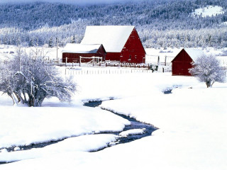 Red barn snow stream mountain 4 - a mountain in the background free wallpaper