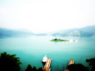 Boat docked lake island distance 3 - a small island in the distance free wallpaper