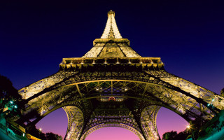 Eiffel tower pink sky paris - the eiffel tower free wallpaper