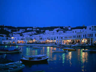 Harbor boats city night lights 5 - a harbor free wallpaper