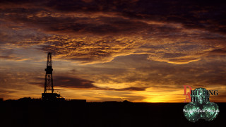 Tower radio antenna sunset sky - a tower free wallpaper