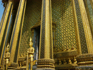 Gold green building clock face - a gold free wallpaper