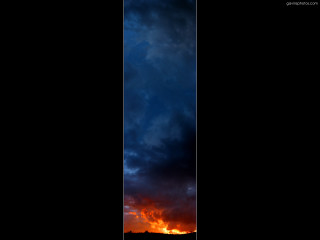 Tall tower clock night sky 3 - a tall tower free wallpaper