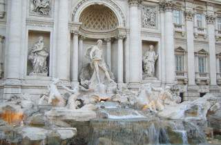 Fountain statues building middle - neoclassicism free wallpaper