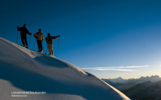 Three people snow slope skis - ski free wallpaper
