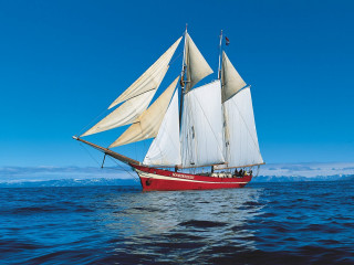 Sailboat sailing ocean sunny day 4 - blue sky free wallpaper