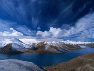 Lake mountains high altitude blue - a view of a lake and mountains free wallpaper