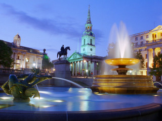 Fountain horse statue building clock 2 - cinematic landscape free wallpaper
