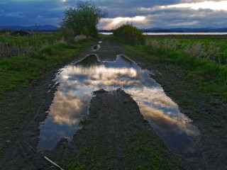 Road puddles cloudy sky background 3 - digital photography free wallpaper