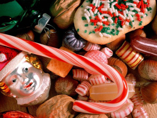 Candy canes pile holiday sweets - cookie free wallpaper