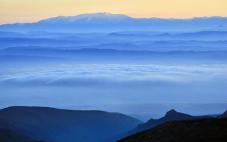 Mountain range clouds murata beach - murata range free wallpaper