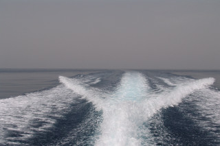 Boat ocean cloudy wake white 4 - white line free wallpaper