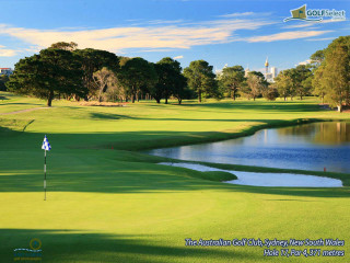 Golf course lake player city - a golf course free wallpaper