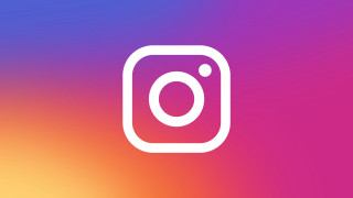 White instagram icon multicolored background - a blurry effect free wallpaper