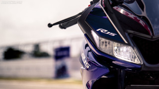 Motorcycle closeup parked street sky - canon eos r 3 free wallpaper