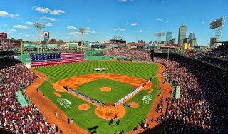Baseball stadium crowd sunny day 2 - free sports wallpaper for desktop