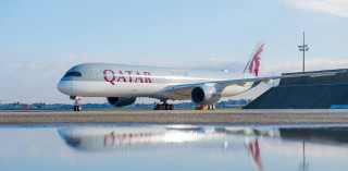 Large passenger jet airport tarmac 4 - a large passenger free wallpaper