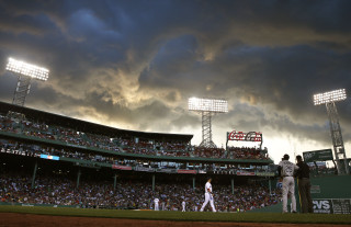 Baseball player dugout storm outfield - a baseball player free wallpaper for desktop