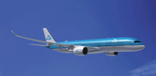 Blue white airplane flying sky - airplane free wallpaper