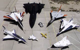 Fighter jets tarmac parking lot 3 - epic scale free wallpaper